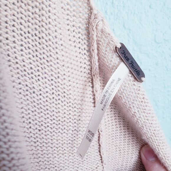 Free People‎ - Picture 4 of 6